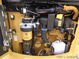 CATERPILLAR 301.7 CR SW + 3 x Löffel