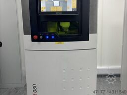 Eos M080