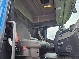 RENAULT T 440