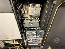 Okuma MULTUS B300 II