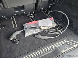 MERCEDES-BENZ EQV 300 L2 Navi 7-Persoons