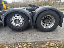 DAF XF 480 6 x 2 Spacecab