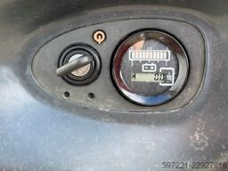 Linde L14i mit Initialhub