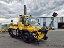 MERCEDES-BENZ Unimog U400 4x4 Zweiwege ZAGRO 800t/52 Achsen