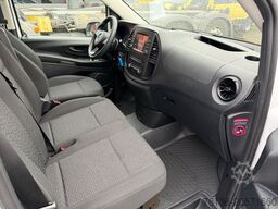 MERCEDES-BENZ Vito Tourer 114 CDI Automatik 9 Sitzer Klima LED
