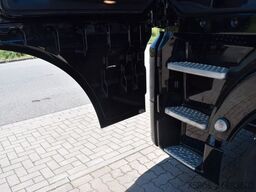 MAN TGX 18.500 2 Tanks 1160L Retarder ACC Standklima