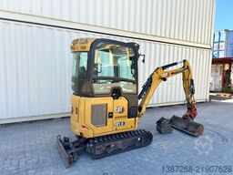 CATERPILLAR 301.8 / 2021 BJ / 1.870 H/ 2 x Löffel/Powertilt