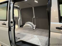 VW Transporter 2.0 TDI L1H1 150 PK Automaat / Airc...