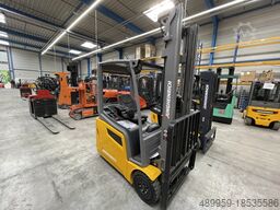 Jungheinrich Elektrostapler EFG 216 K