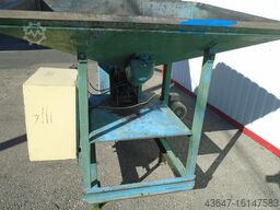 APPLICATION BELT APPLICATION BELT WITH VIBRATING FEEDER