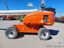 JLG 660SJ