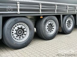 Schmitz Cargobull Curtainsider Standard Getränke