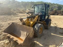 CATERPILLAR 908M Radlader 7,4 Ton *Schaufel