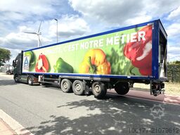 Schmitz Cargobull SCB S3B / STEERABLE LIFT AXLES