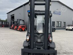 Linde H30D-02