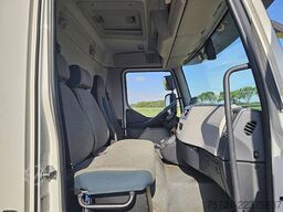VOLVO FL 210.14 CARRIER TAILLIFT