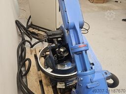 Yaskawa Motoman YR-HP20-B10 6-axis robot with NX100 controller