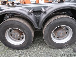 Mercedes-Benz 3245 8x4 Unfall