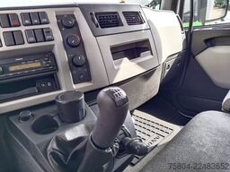 Volvo FL 240