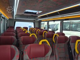 MERCEDES-BENZ 30 Sitzer Schul- Transferbus 519 Vorlauffahrzeug