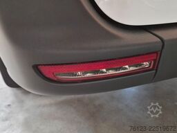 MERCEDES-BENZ 311 Sprinter 9 Sitzer auf Wunsch VIP Sitze