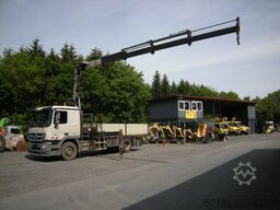 Mercedes-Benz Actros 1848 Pritsche mit Kran