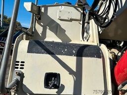 LIEBHERR R 916LC mit Lasersystem Kettenbagger