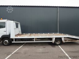 Mercedes-Benz 814 machine transporter truck