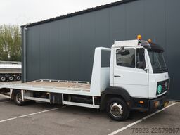 Mercedes-Benz 814 machine transporter truck