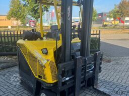 Combilift C2500CB