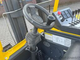 Combilift C2500CB