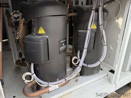 Used Industrial Chiller CARRIER - 156 kW | With warranty