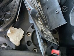 IVECO 490 S-Way mit kleinem Unfallschaden, Retarder