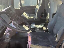 MAN ME 18.220 (GOOD CONDITION / BONNE ETAT / MANUAL...