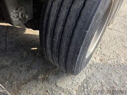 KRAKER 92 cbm Schubboden, Lift,WABCO ABS,sauberer Boden