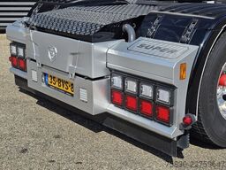 Scania R590 V8 6X4 / 2 TANKS / NL TRUCK! 80T