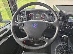 SCANIA P360 6x2*4
