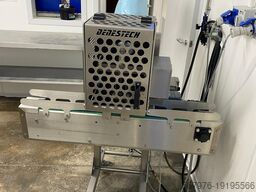 Denestech Mobile lidding applicator with Denester