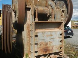 Backenbrecher 1300 x 900