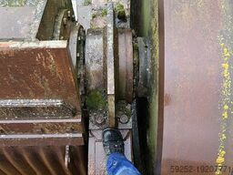 Backenbrecher 1300 x 900