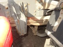 Volvo FL 240 220PK 12000 LITER STEELSPRINGS