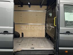 VOLKSWAGEN Crafter 35 *AHK 3,0t* ACC+LED+KAMERA+NAVI (2395)