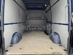 MERCEDES-BENZ Sprinter 319 Aut.*3,0 V6* AHK 2,8t+KAMERA+NAVI 4