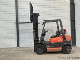 Toyota 42 6FGF25