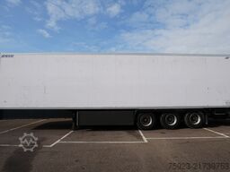 LAMBERET 3 Axle frigo trailer Carrier Vector 1950 Bi-Temp