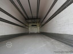 LAMBERET 3 Axle frigo trailer Carrier Vector 1950 Bi-Temp
