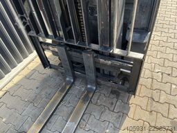 Linde E25-01
