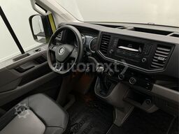VW Crafter 35 Aut. *Rollstuhl-Rampe* 8-Sitze (5615)