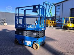 Genie GS1932 Electric, Working Height 7.8 m, 227kg Capac