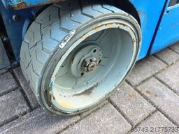 Genie GS1932 Electric, Working Height 7.8 m, 227kg Capac